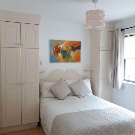 Inisfail Apartment คิลลาร์นีย์ ภายนอก รูปภาพ